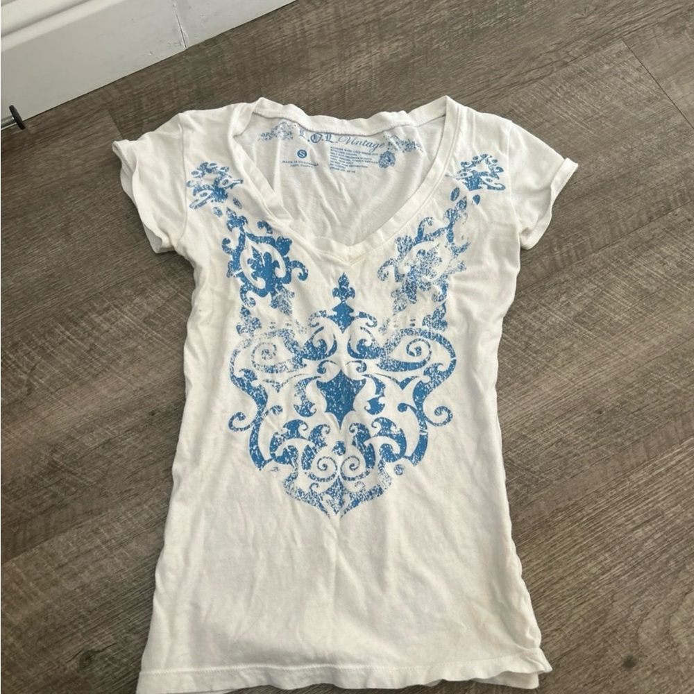 White and Blue Graphic Women's Top